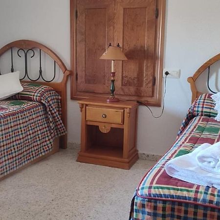 Casa De Los Abuelos Ortigosa del Monte ภายนอก รูปภาพ
